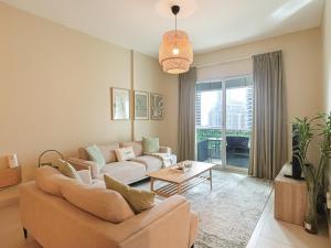 Near Metro & Tram 2bed Dubai Marina Close To Jbr!