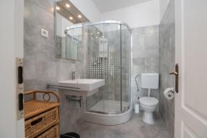 Apartments Coce