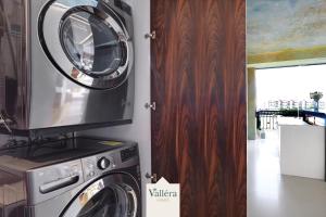 Pier 57, Ocean View, 6th Floor