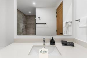 Harbor 171, Breathtaking Views