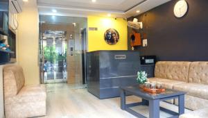 Hotel Royal aroma by Shradha Residency