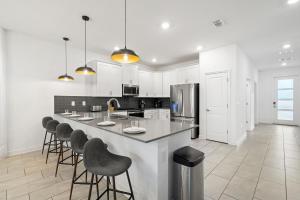 GRH14777 - Champions Gate Resort - 9 Bed 5 Baths Townhome