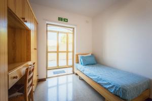 Bright 3-Bed Apartment with Outdoor Dining Mellieha