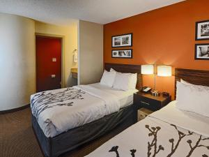 Sleep Inn & Suites Spring Lake - Fayetteville near Fort Bragg
