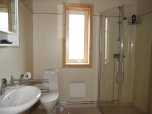 Ski, Sauna, and Scandinavian Serenity Chalet