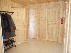 Ski, Sauna, and Scandinavian Serenity Chalet