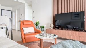 SUNSET SAILORS WoW apartment