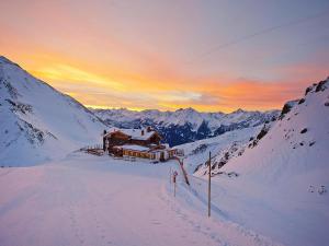 Apartment in Fügen near Spieljochbahn