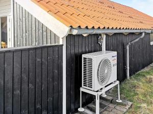 8 person holiday home in Harboøre