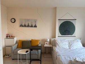 Cozy7 Living in Bangkok60 m to MRTnear chatuchank