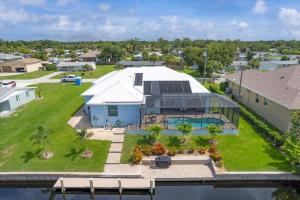 GRH14698 - Charlotte Harbor Area - 5 Bed 2.5 Baths Villa