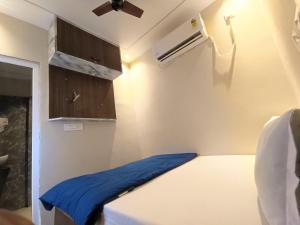 Shree Murlidhar Residency - Couple friendly