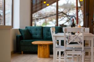 WineHouse38 - Cabernet Room