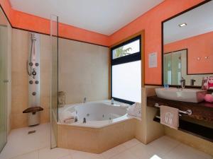 Beautiful holiday home in Playa Blanca with pool