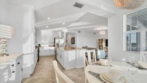 GRH11508 - Charlotte Harbor Area - 2 Bed 2 Baths Condo