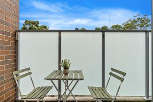 41B Abnb-Style Vibrant 12 Mins Walk to Train STA Studio Apt