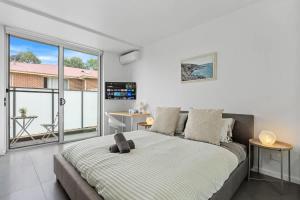 41B Abnb-Style Vibrant 12 Mins Walk to Train STA Studio Apt