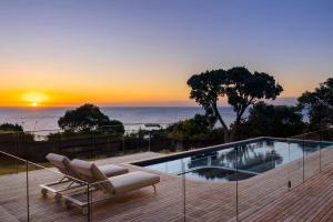Blanc de Noir Luxe Grandeur with Pool and Spa