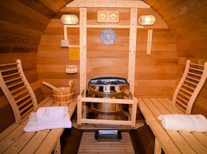 КЪЩА ЗА ГОСТИ ГРОШЪ