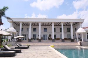 Beachfront Villa Bali - The Luxury Fort