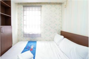 Front One Budget bekasi