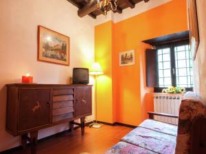 Farmhouse in Dicomano with Tuscan Views