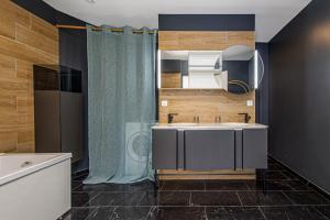 Spacieux 3 pièces rénové - Jardin - Parking - ED