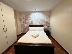 Stylish 100 SQM 3BR Loft Near Greenbelt Makati