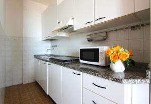 Amazing beachfront apartment-Beahost