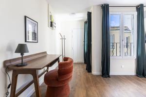 2D Studio Luxembourg Garden Bon Marché Necker