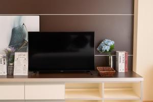 Cozy stylish home near Nana BTS