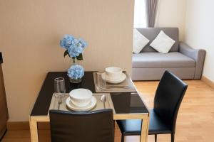 Cozy stylish home near Nana BTS