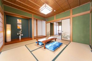 쿠와나 Nagashima Riverside Resort 6 3성급 숙소 스위트룸