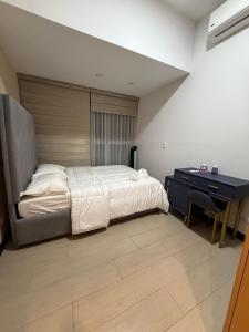 Executive Suites 4 Bedroom Condo Uptown Parksuites Bgc