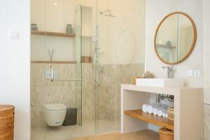 Brand New Yunique Family Villa at Bingin Sentosa