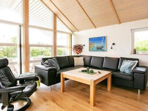 8 person holiday home in Lemvig-By Traum