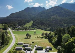 Petzen Cottages - Petzen Chalets