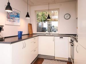 6 person holiday home in Børkop-By Traum
