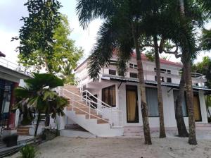 LayTrang Pakmeng Marina Spa and Resort