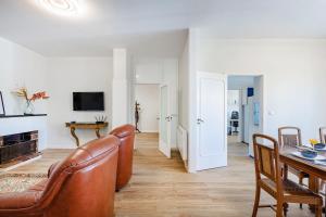 Charming 3BR with Office & Garage by Foz Beaches