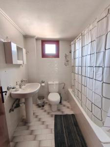 Poseidon seaside home 2 in Ireo