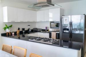 Departamento exclusivo en Mazatlan con alberca y vistas a la playa