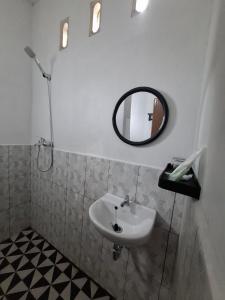 Homies Place Tetebatu