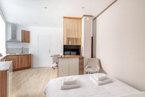 CharmeParisien #2 Personnes # Studio # 19e