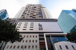 Living in luxury 16 on Bree 1501