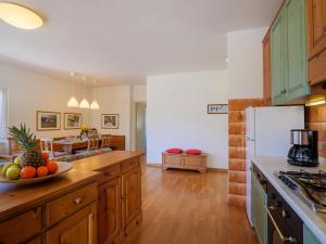 Bellavista I Garten Ferienwohnung mit Pool