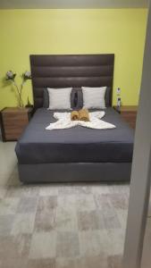 watershed Self catering