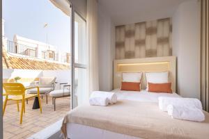 Archeros Deluxe Center by Valcambre