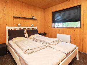 6 person holiday home in Rødby