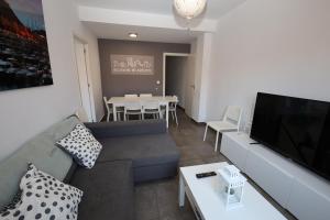 Incredible apartment for 10 in downtown Alicante By ElConserje